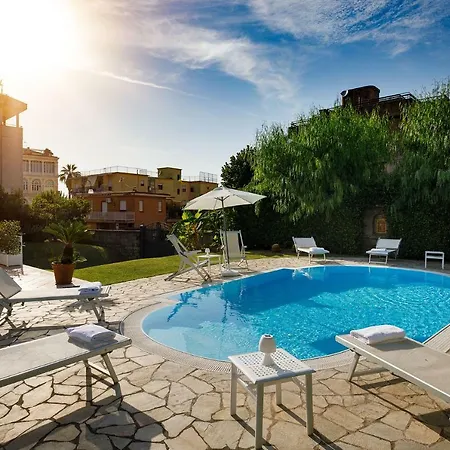 Villa - Lia